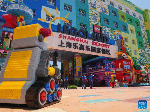 Tempat peranginan LEGOLAND pertama China dibuka di Shanghai